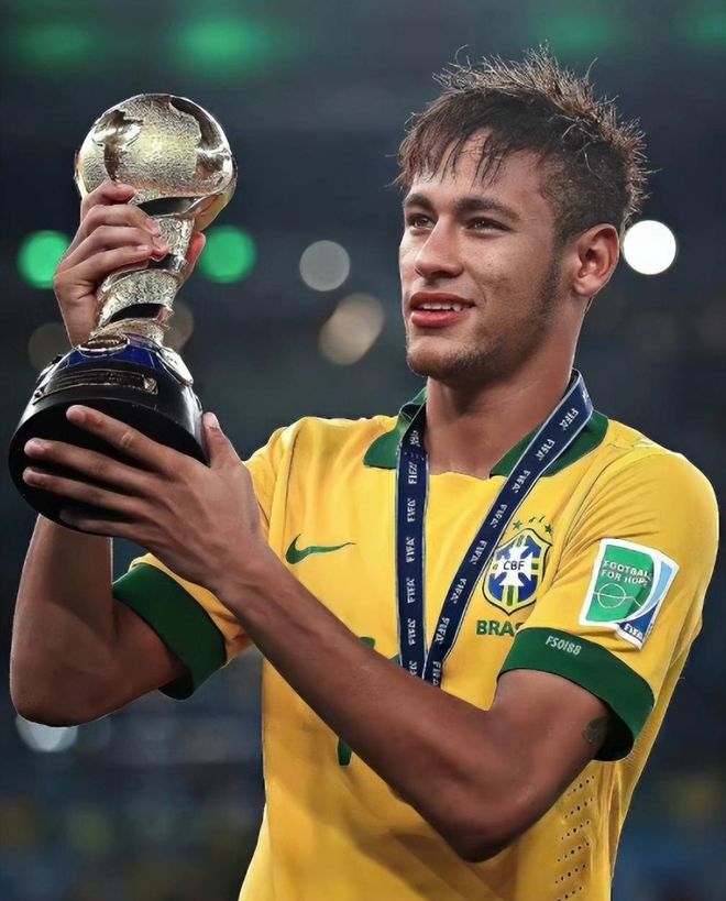 开云体育-包含内马尔爆冷击败中国队，出色防守引爆全场！的词条