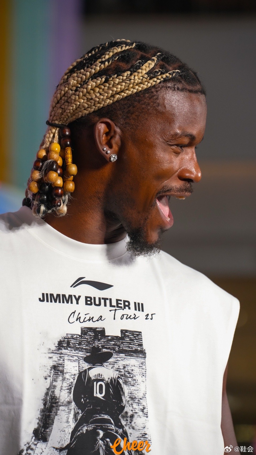 KAIYUN-巴特勒回归赛场，连败首场状态亮眼，独行侠观众沸腾！的简单介绍