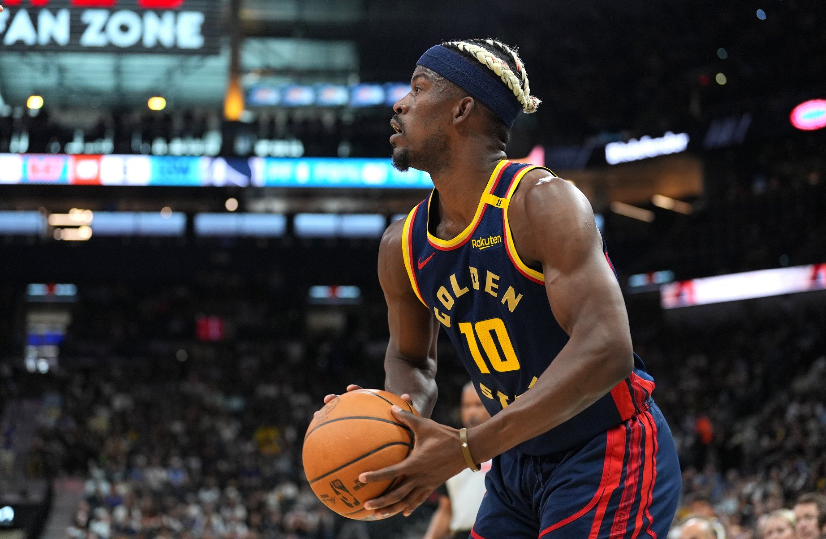 开云体育-关于巴特勒迎来十赛季高光表现，美国队球迷沸腾！的信息